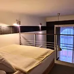 Z Loft Apartment-1 Br- Downtown Apartament *