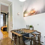 Apartament Z Loft Apartment-1 Br- Downtown Budapesta