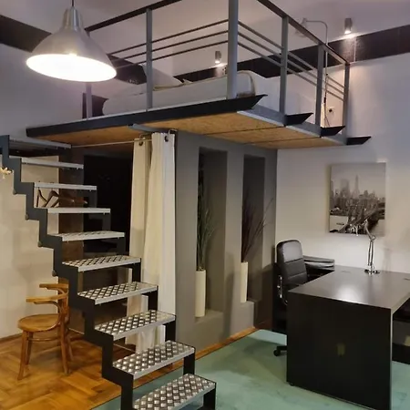 Z Loft Apartment-1 Br- Downtown * בודפשט