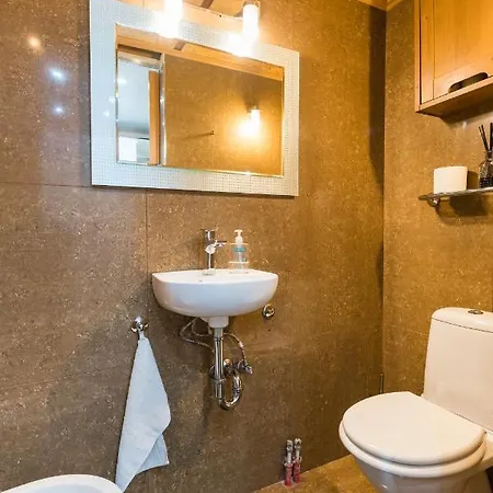 Z Loft Apartment-1 Br- Downtown דירה בודפשט